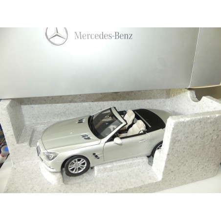 MERCEDES CLASSE SL R231 Gris NOREV 1:18