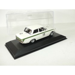 LOTUS CORTINA MK I BRANDS HATCH 1964 MINICHAMPS 1:43