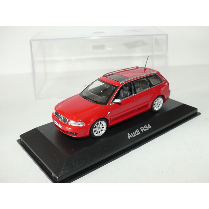 AUDI RS4 AVANT B5 Rouge MINICHAMPS 1:43