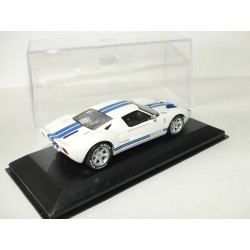 FORD GT 40 2004 Blanc et bande Bleu MINICHAMPS 1:43