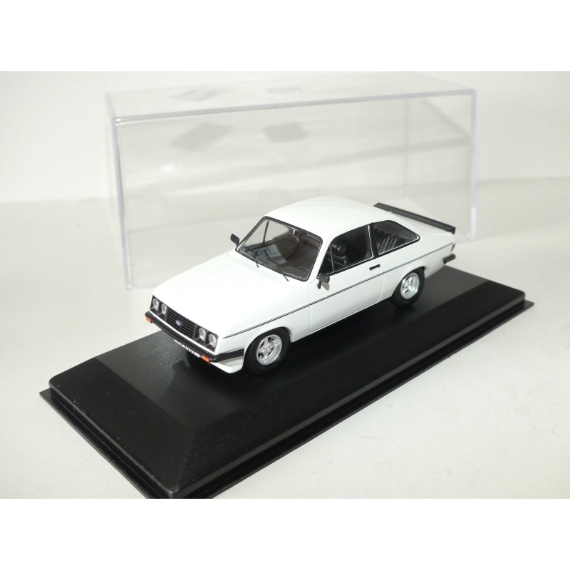 FORD ESCORT RS 2000 ROADCAR Blanc TROFEU 1801W 1:43