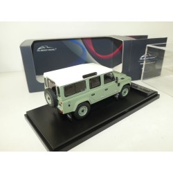LAND ROVER 110 HERITAGE EDITION 2015 Vert ALMOST REAL 1:43