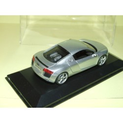 AUDI R8 4.2 V8 FSi QUATTRO Gris Clair SCHUCO 1:43