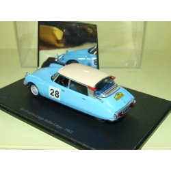 CITROEN ID 19 RALLYE LIEGE-SOFIA-LIEGE 1962 UNIVERSAL HOBBIES 1:43 boite vitrine