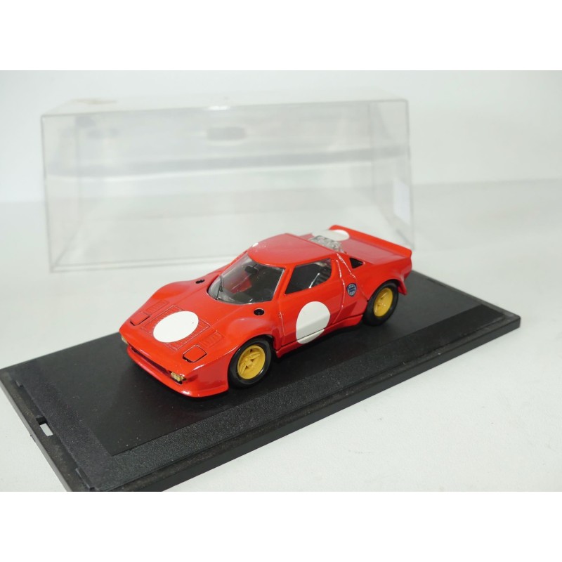 LANCIA STRATOS Rouge SOLIDO 1:43