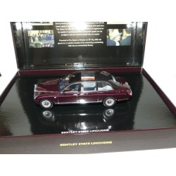 BENTLEY STATE LIMOUSINE QUEEN FOR GOLDEN JUBILEE IN 2002 MINICHAMPS 1:43