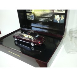 BENTLEY STATE LIMOUSINE QUEEN FOR GOLDEN JUBILEE IN 2002 MINICHAMPS 1:43
