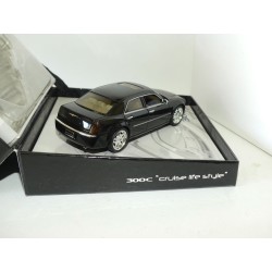 CHRYSLER 300 C HEMI Noir Coffret NOREV 1:43