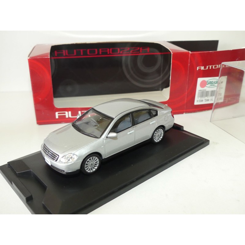 NISSAN TEANA Gris AUTOROZZA 1:43