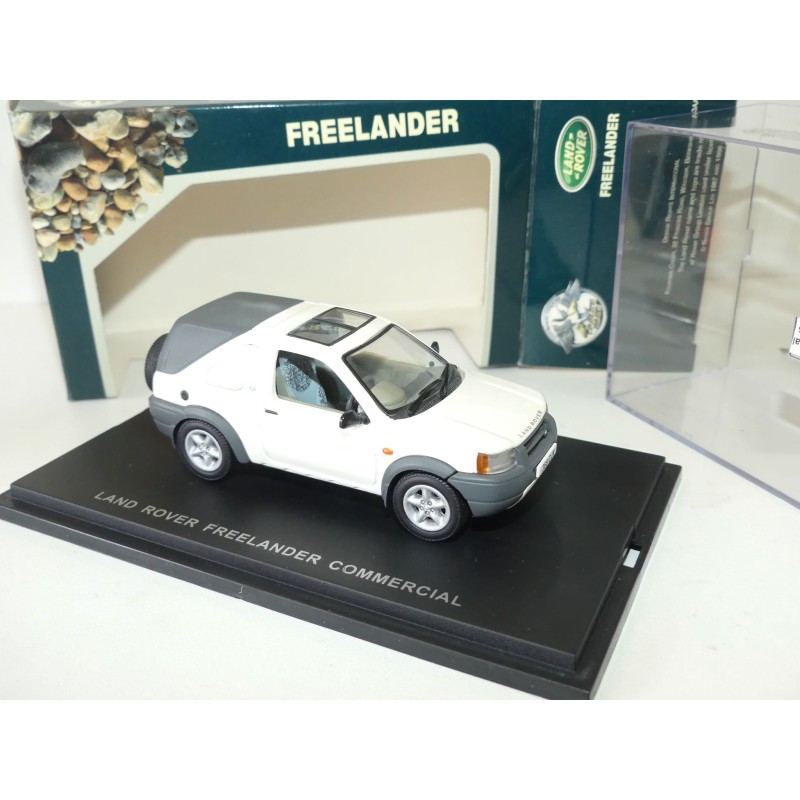 LAND ROVER FREELANDER COMMERCIALE 1998 Blanc UNIVERSAL HOBBIES 1:43