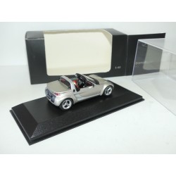SMART ROADSTER 2003 Gris MINICHAMPS 1:43 boitage smart