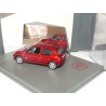 RENAULT CLIO II Phase 2 PRIVILEGE 3 Portes Rouge Bordeaux UNIVERSAL HOBBIES 1:43