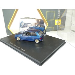 RENAULT CLIO WILLIAMS 2.0L 16V Bleu UNIVERSAL HOBBIES 1:43
