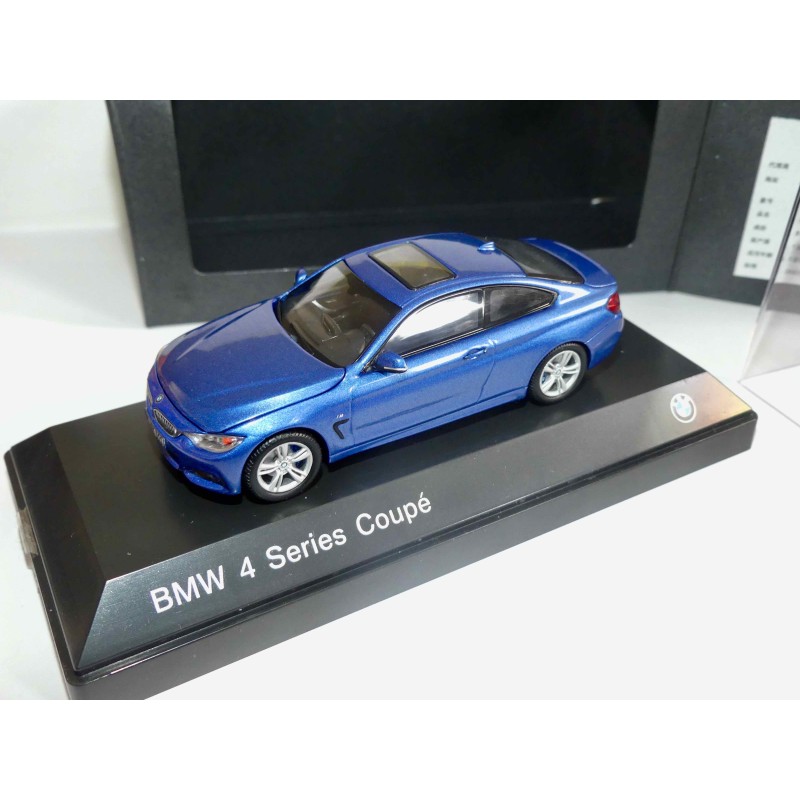 BMW SERIE 4 F32 COUPE Rouge PARAGON 1:43