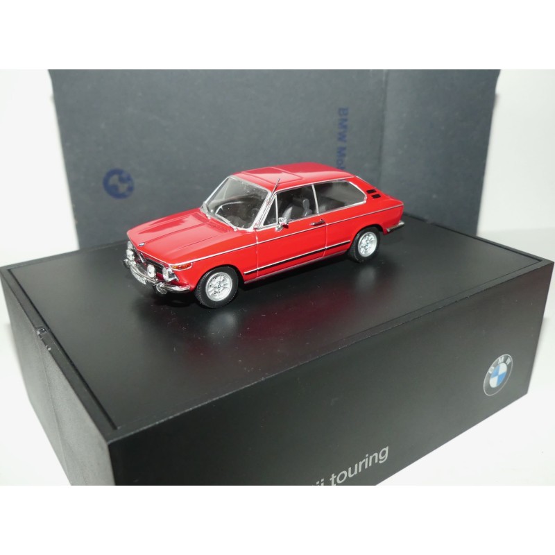 BMW 2000 Ti TOURING Rouge MINICHAMPS 1:43