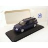VW BORA VARIANT Bleu Marine MINICHAMPS 1:43