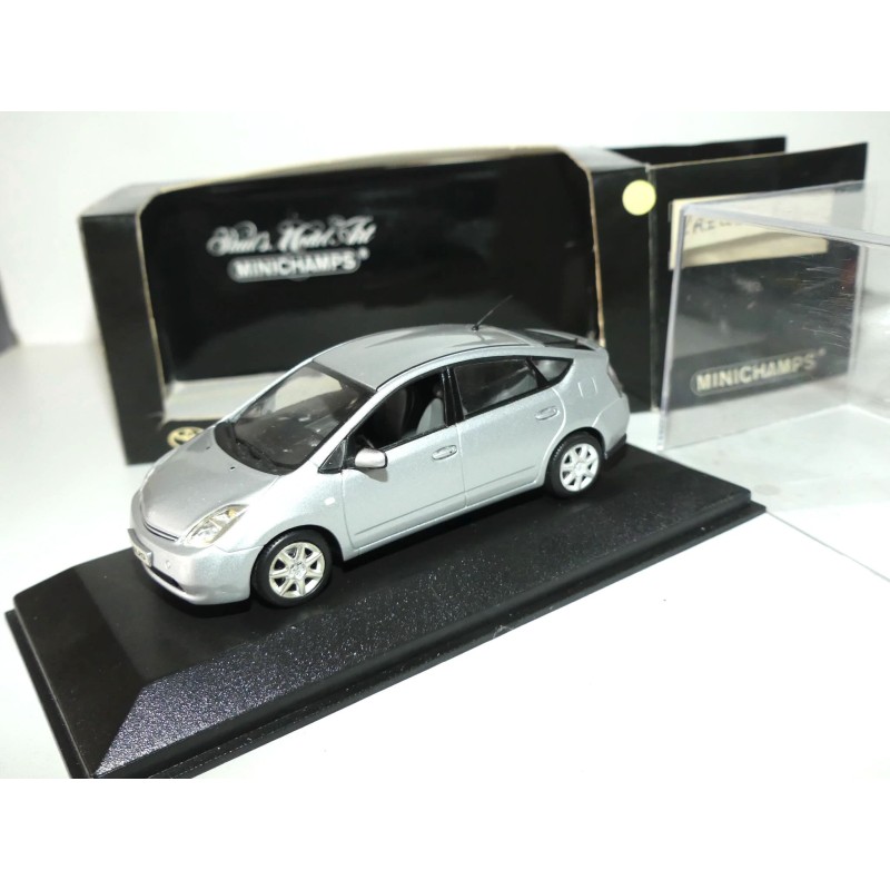 TOYOTA PRIUS II 2004 Gris Clair MINICHAMPS 1:43