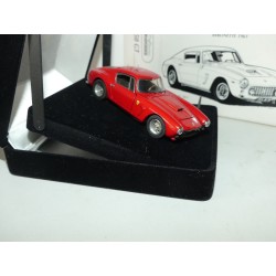 FERRARI 250 GT BERLINETTE 1961 Rouge JOUEF EVOLUTION 1:43