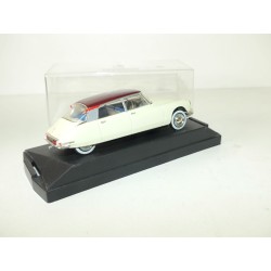 CITROEN DS 19 Beige VITESSE 1:43 
