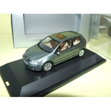 VW GOLF V 3 Vert Gris SCHUCO 1:43
