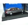 MAYBACH 62 LIMOUSINE Gris et bordeaux AUTOART 1:43