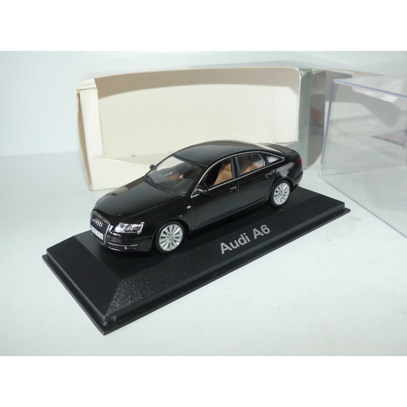 AUDI A6 C6 3.2 FSi QUATTRO Bleu Intérieur couleur Noir MINICHAMPS 1:43