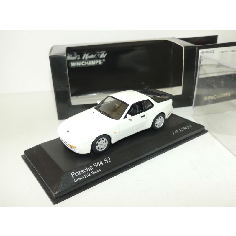 PORSCHE 944 S2 1989 Blanc MINICHAMPS 1:43