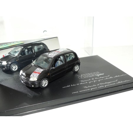 RENAULT CLIO II Phase 1 3 Portes Noir MERCI VITESSE 1:43