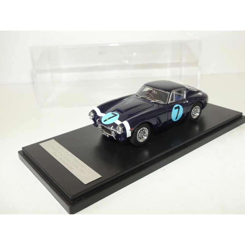 FERRARI 250 GT PASSO CORTO N°7 NASSAU TOURIST TROPHY 1961 S. MOSS MATRIX 1:43