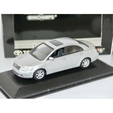TOYOTA AVENSIS 2Ã¨me gÃ©nÃ©ration Gris MINICHAMPS 1:43