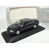 AUDI A8 D2 Phase 1 Noir MINICHAMPS 1:43