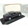 AUDI A8 D2 Phase 1 Noir MINICHAMPS 1:43