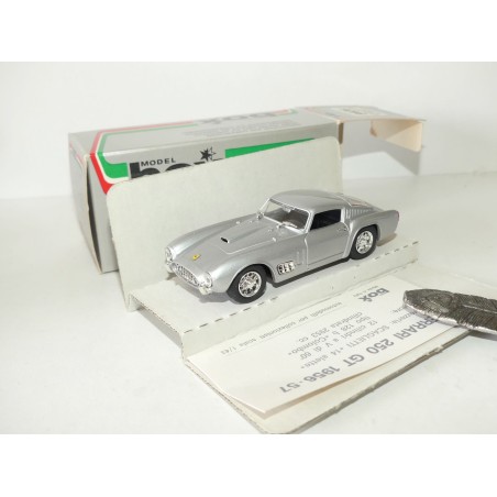 FERRARI 250 GT STARDALE 1952 Gris BOX BEST 8406 1:43