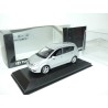 TOYOTA COROLLA VERSO Gris MINICHAMPS 1:43