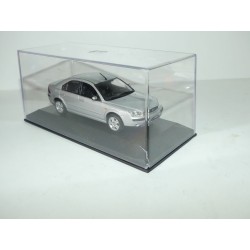 FORD MONDEO II Phase 1 Gris MINICHAMPS 1:43