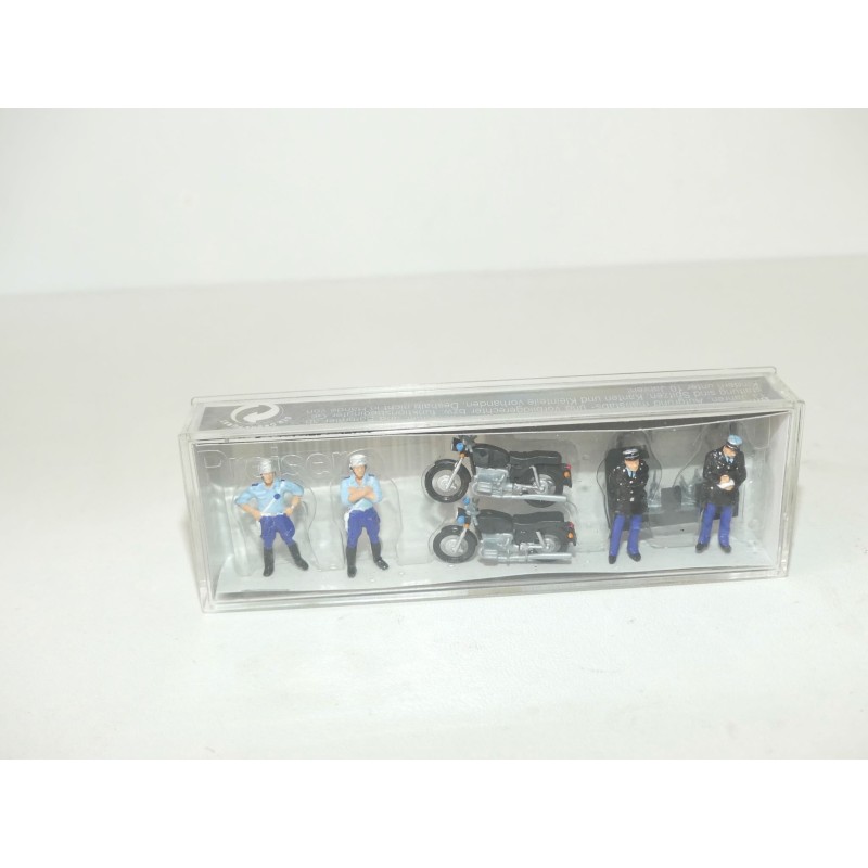 LOT DE 4 FIGURINES ET 2 MOTOS GENDARMERIE PREISER 10191 1:87