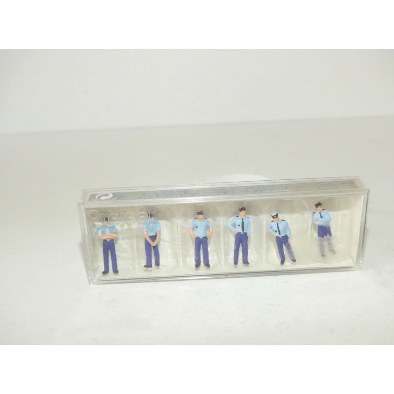 LOT DE 6 FIGURINES GENDARMERIE PREISER 25108 1:87