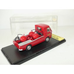 FIAT 238 FIORANO LANCIA ANTINCENDIO FERRARI POMPIERS MG MODEL 1:43 imperfection