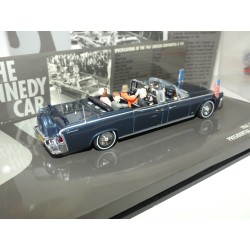 LINCOLN CONTINENTAL PRESIDENTIELLE PARADE KENNEDY X-100 1961 MINICHAMPS 1:43
