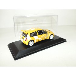 RENAULT CLIO SUPER 1600 RALLYE PRESENTATION UNIVERSAL HOBBIES 1:43