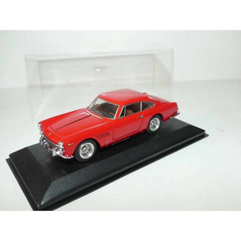 FERRARI 250 GTE Street 1960 Rouge BANG 7277 1:43