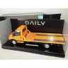 IVECO DAILY PLATEAUX Orange MONDO MOTORS 1:43