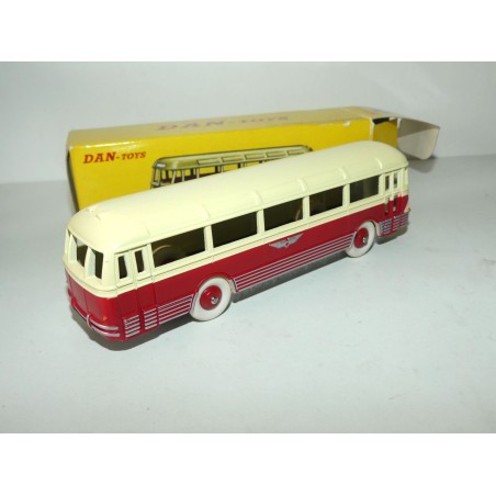 AUTOCAR CHAUSSON DAN TOYS 006