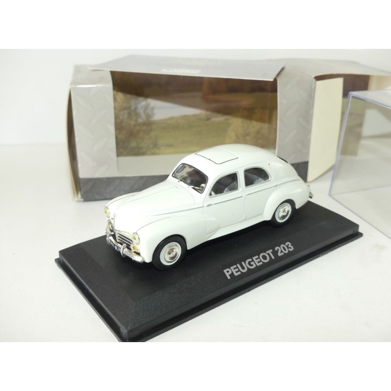 PEUGEOT 203 Blanc ATLAS 1:43 collection de mon père