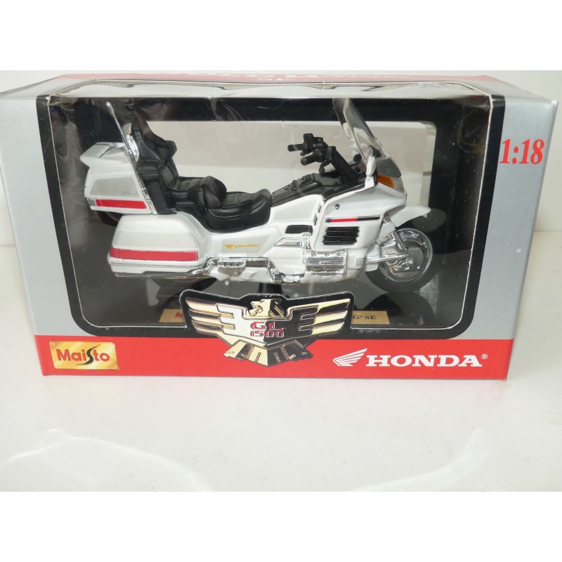MOTO HONDA GOLD WING SE blanc MAISTO 1:18
