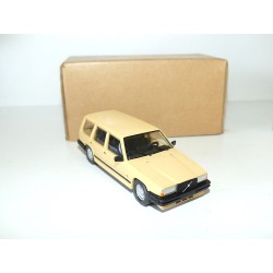 VOLVO 740 BREAK Beige KIT Monté ESDO 1:43