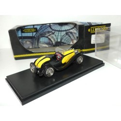 BUGATTI 55 ROADSTER 1935 Jaune et Noir LUXCAR 1:43