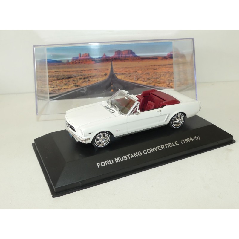 FORD MUSTANG CONVERTIBLE 1964 Blanc ALTAYA 1:43