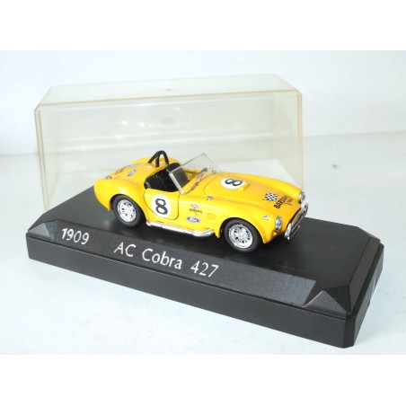 AC COBRA N°8 BARDAHL TROPHY SOLIDO 1:43
