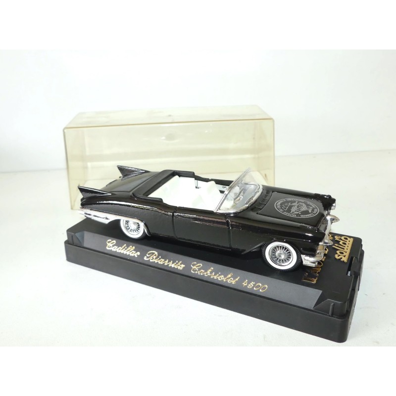 CADILLAC BIARRITZ CABRIOLET MUSEE DE L'AUTOMOBILE BIARRITZ SOLIDO 1:43